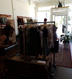 4th and Elm Boutique